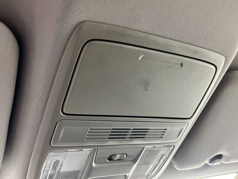 Used 2021 Honda CR-V LX image 22