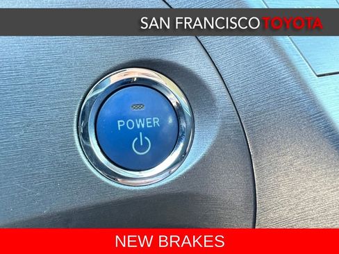 Used 2014 Toyota Prius Two image 21