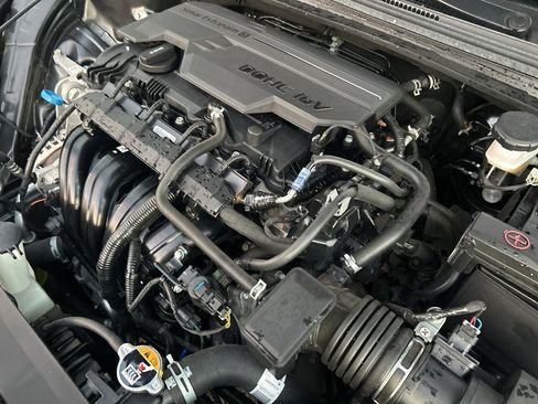 Used 2025 Kia K4 GT-Line w/ GT-Line Premium Package image 46