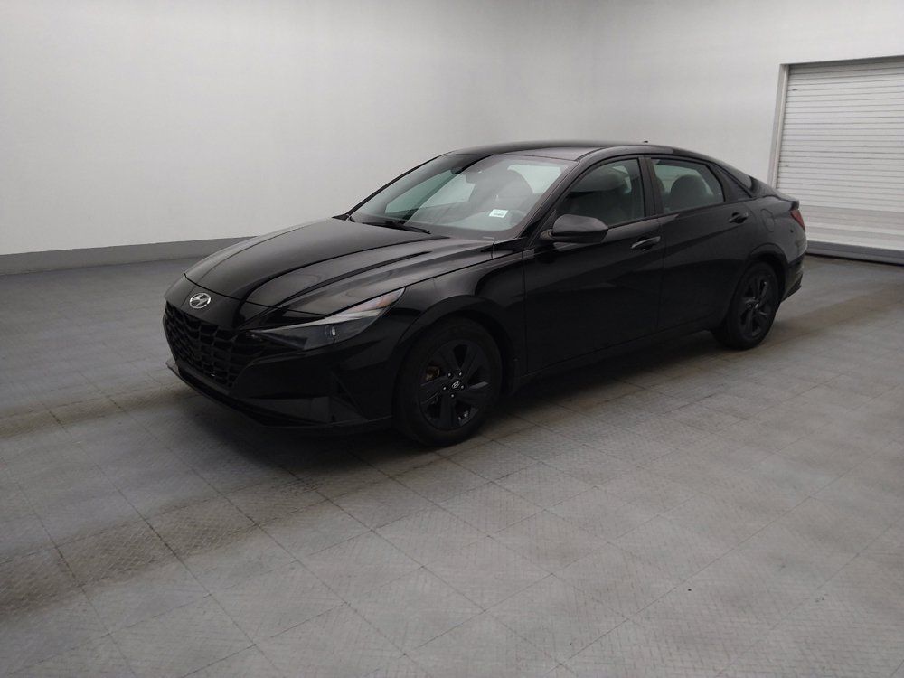 Used 2023 Hyundai Elantra SEL FWD image 2