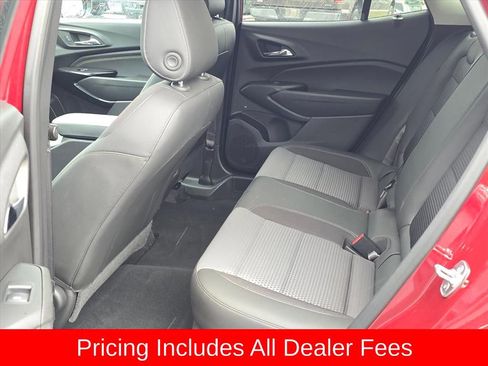 Used 2024 Chevrolet Trax LT w/ Driver Confidence Package FWD image 10
