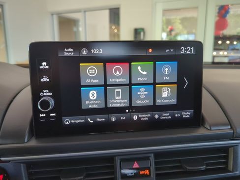 Used 2025 Honda Pilot Black Edition image 18