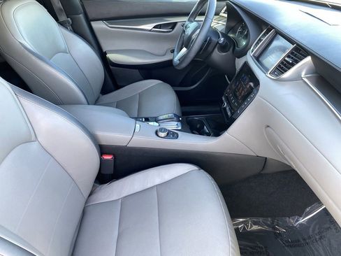 Certified 2023 INFINITI QX50 Luxe FWD image 10