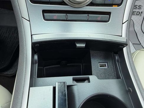 Used 2020 Lincoln MKZ Reserve FWD image 23