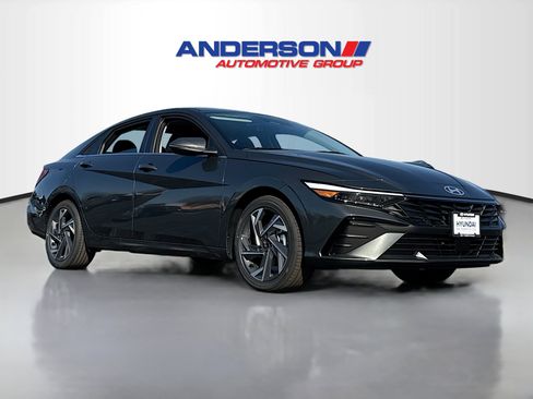 New 2026 Hyundai Elantra Limited image 1