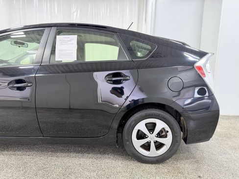 Used 2013 Toyota Prius Three w/ Solar Roof Pkg image 5
