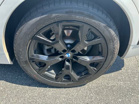 Used 2020 BMW X7 xDrive40i AWD/4WD image 25