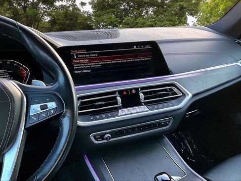 Used 2022 BMW X5 xDrive40i image 9