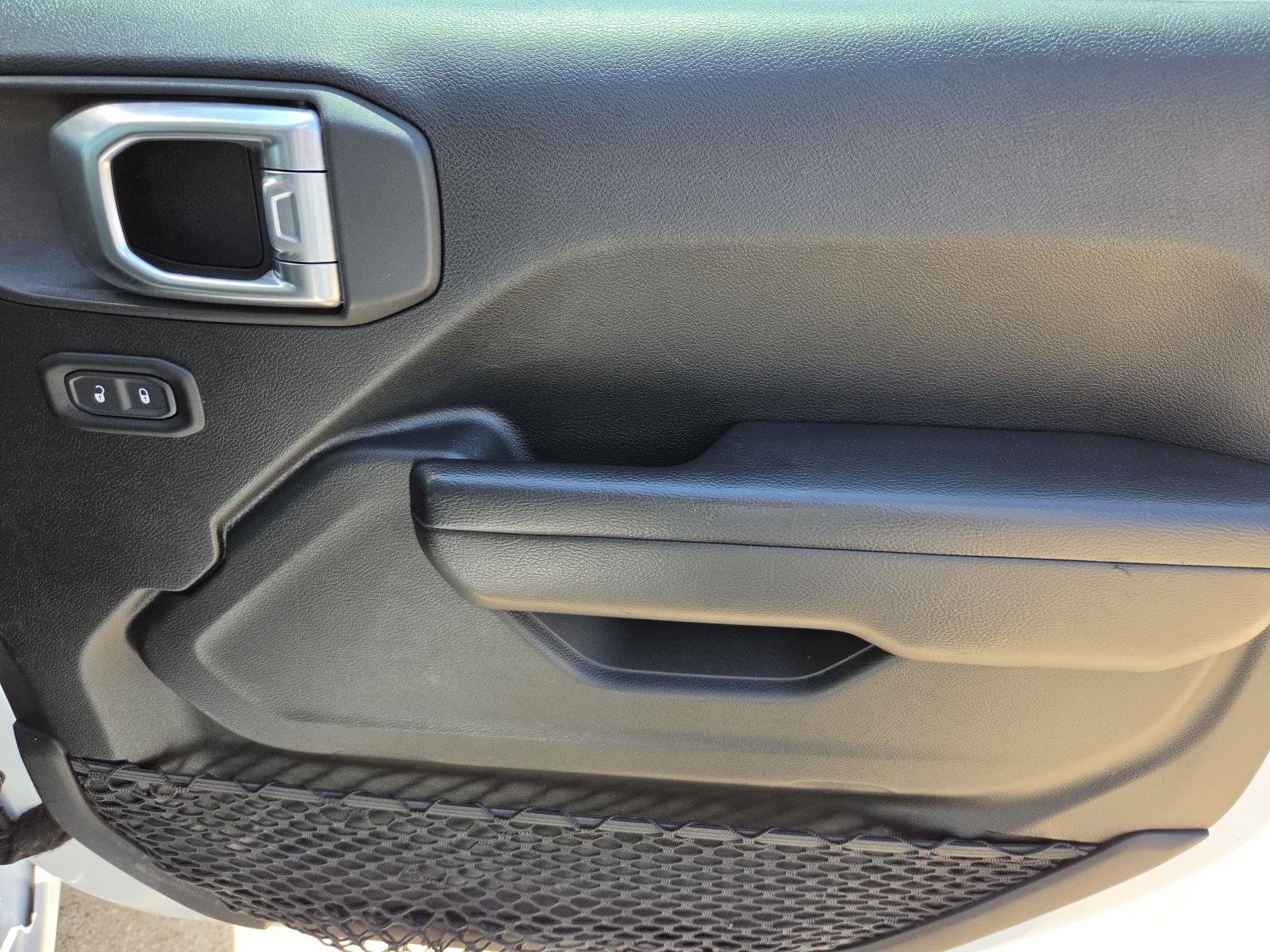 Used 2020 Jeep Wrangler Sport AWD/4WD image 7