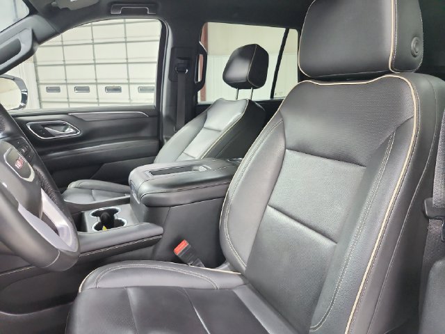 Used 2024 GMC Yukon SLT RWD image 10