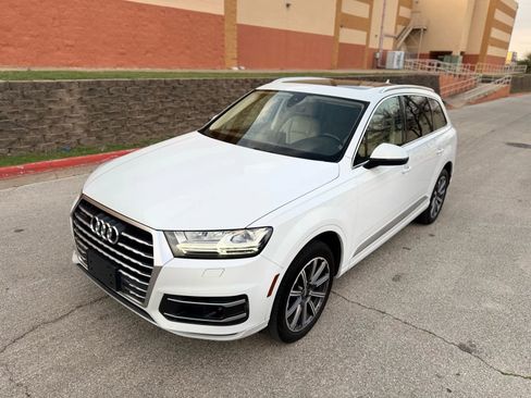 Used 2017 Audi Q7 3.0T Premium Plus w/ Premium Plus Package image 6