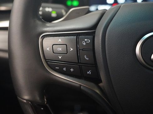 Used 2020 Lexus ES 350 w/ Premium Package FWD image 16