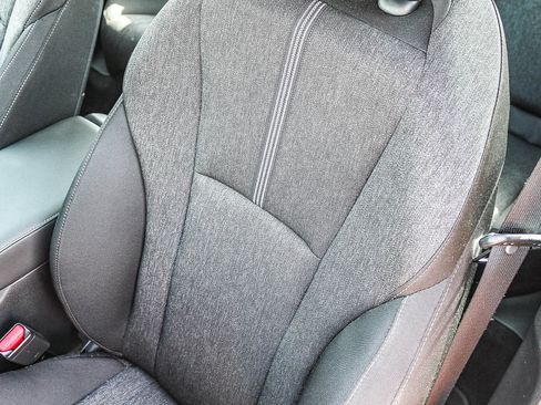 Used 2025 Honda Accord Sport image 26