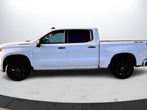Used 2022 Chevrolet Silverado 1500 RST w/ Redline Edition image 6