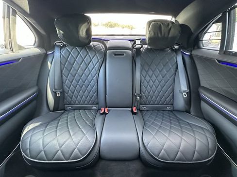Used 2025 Mercedes-Benz S 580 4MATIC Sedan image 17