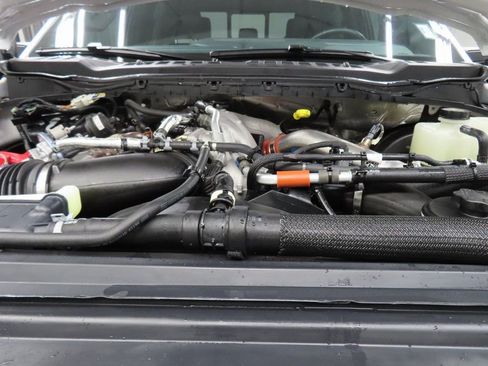 Used 2025 Ford F250 Platinum image 37