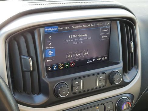 Used 2020 GMC Canyon Denali image 12