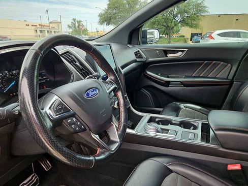 Used 2022 Ford Edge ST-Line w/ Class II Trailer Tow Package AWD/4WD image 10