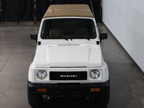 Used 1988 Suzuki Samurai 4WD Soft Top image 5