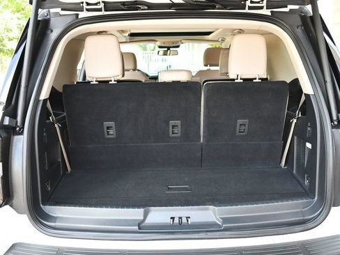 Used 2022 Ford Expedition Limited AWD/4WD image 45