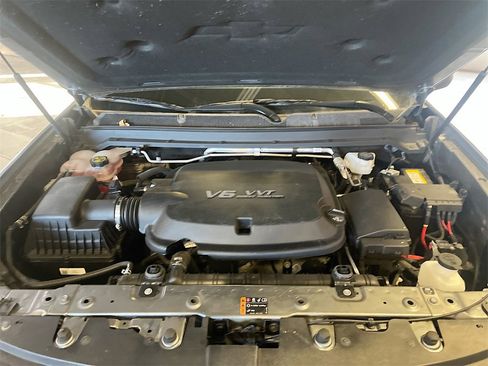 Used 2022 Chevrolet Colorado Z71 image 30