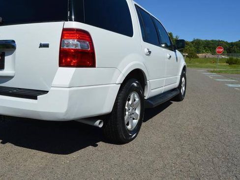 Used 2010 Ford Expedition XLT AWD/4WD image 60