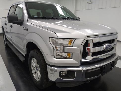 Used 2015 Ford F150 XLT AWD/4WD image 14