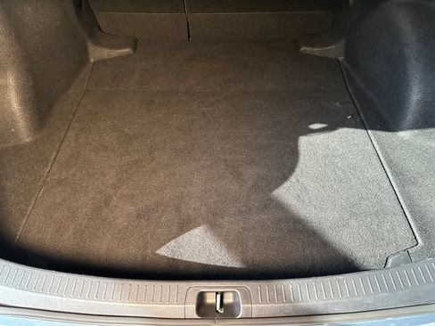 Used 2020 Toyota Corolla SE FWD image 22