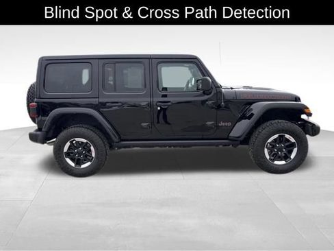 Used 2022 Jeep Wrangler Unlimited Rubicon w/ Cold Weather Group AWD/4WD image 7