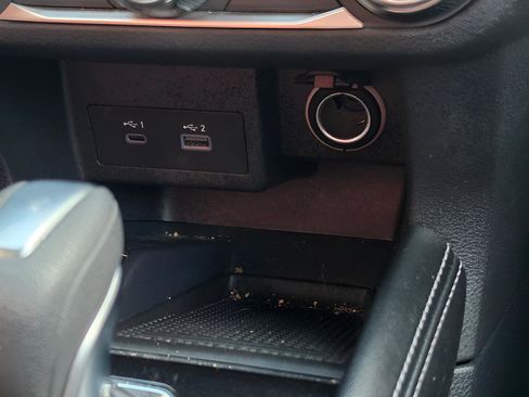 Used 2023 Nissan Kicks SV image 14