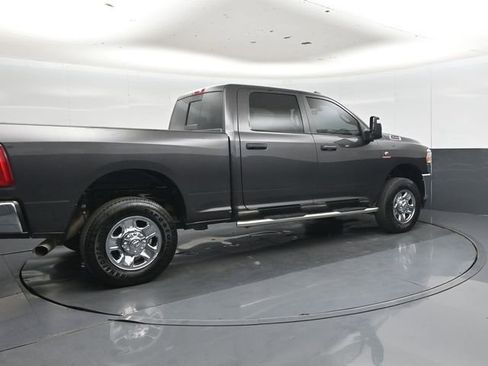 Used 2024 RAM 2500 Tradesman w/ Chrome Appearance Group AWD/4WD image 3