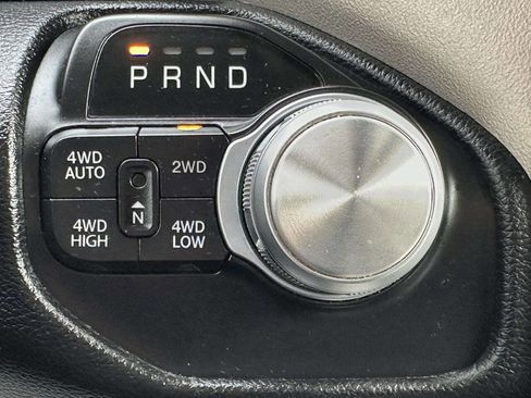 Used 2021 RAM 1500 Laramie image 33