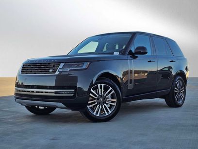 New 2025 Land Rover Range Rover SE