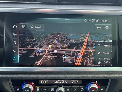 Used 2021 Audi Q3 2.0T Premium Plus w/ Premium Plus Package image 19