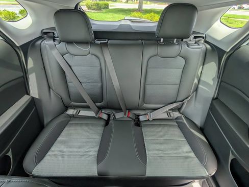 New 2026 Chevrolet Trax LT w/ Sunroof Package FWD image 27