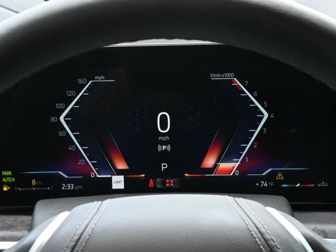 Used 2024 BMW X7 xDrive40i image 17