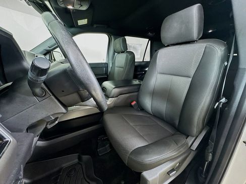 Used 2018 Ford Expedition XLT w/ Cargo Package image 10