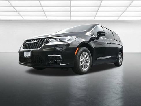 New 2026 Chrysler Pacifica Select image 20