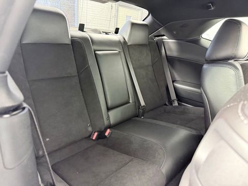 Used 2022 Dodge Challenger R/T Scat Pack w/ Dynamics Package image 23