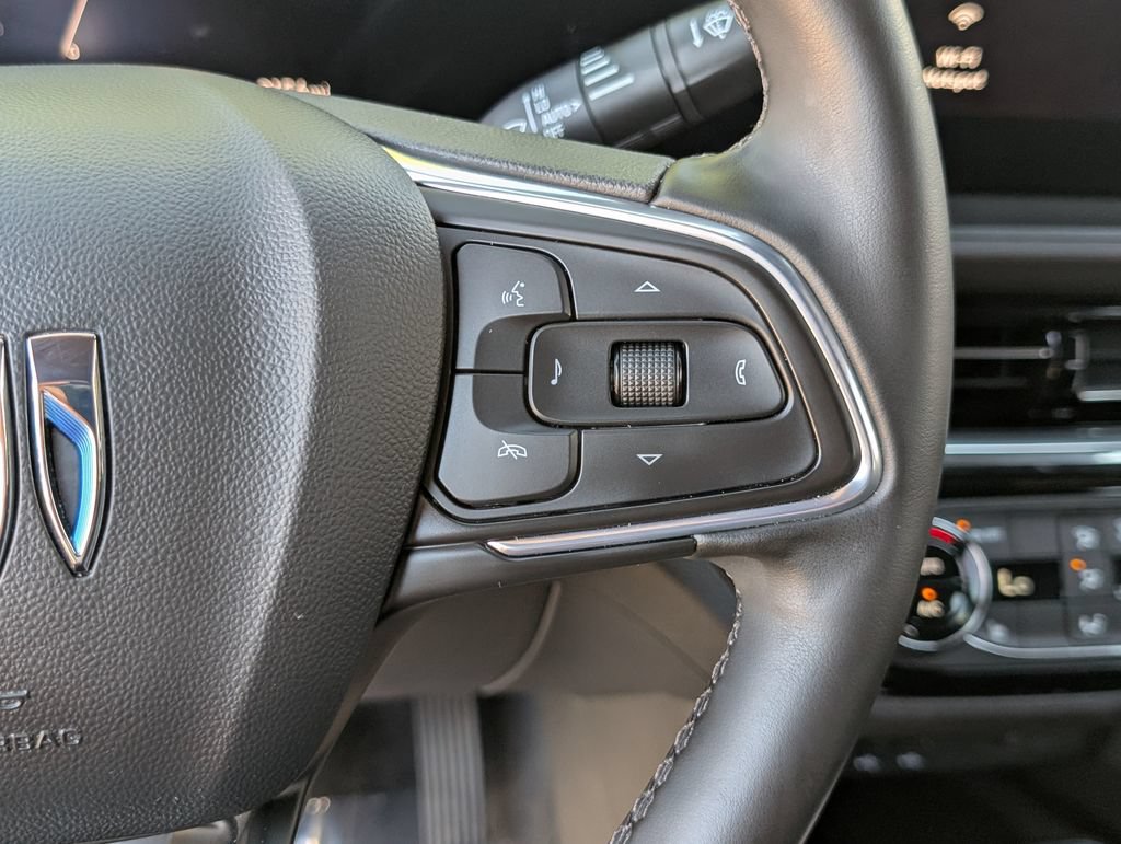 Used 2024 Buick Envista Sport Touring w/ Convenience I Package FWD image 24