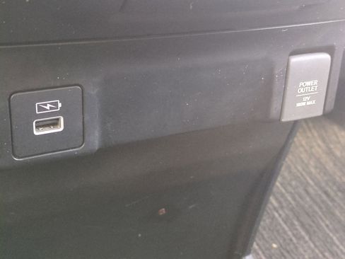 Certified 2023 Honda Odyssey EX-L image 32