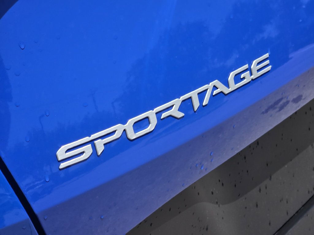 New 2026 Kia Sportage EX FWD image 7