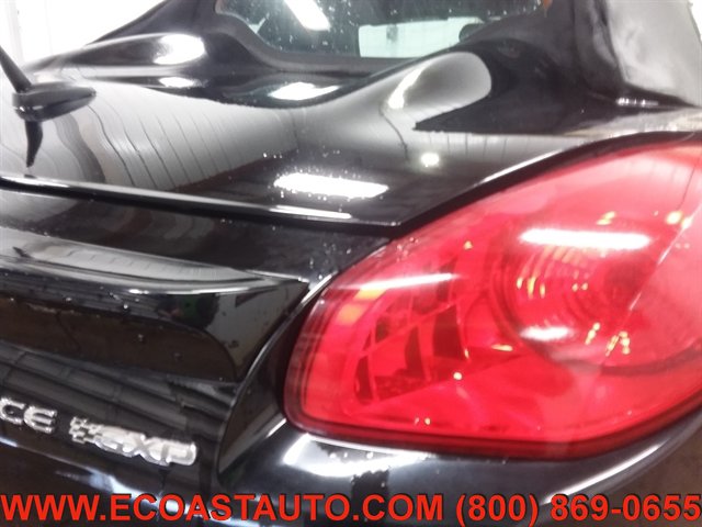 Used 2009 Pontiac Solstice GXP w/ Club Sport Package RWD image 20
