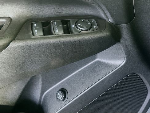 Used 2019 Chevrolet Equinox LT FWD image 15