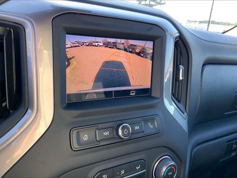 Used 2023 Chevrolet Silverado 1500 Custom image 26