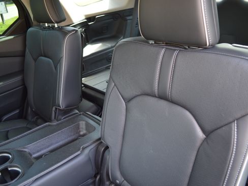 Used 2023 Honda Pilot Elite image 33
