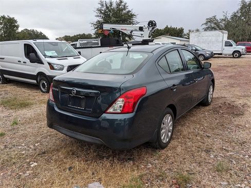 Used 2017 Nissan Versa S image 3