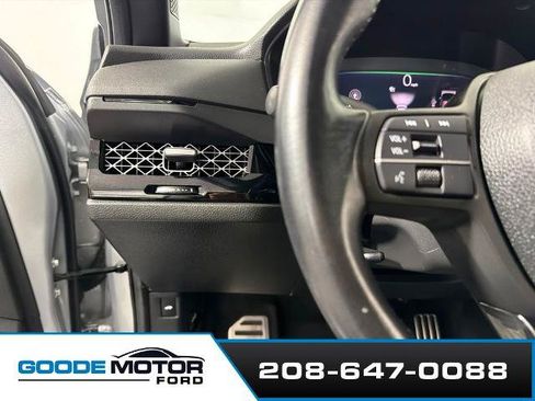 Used 2024 Honda Accord Sport image 13