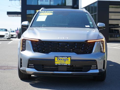 Used 2025 Kia Sorento SX Prestige AWD/4WD image 8