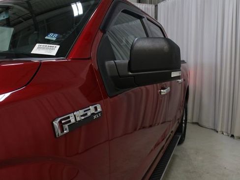 Used 2020 Ford F150 XLT w/ Equipment Group 302A Luxury AWD/4WD image 32